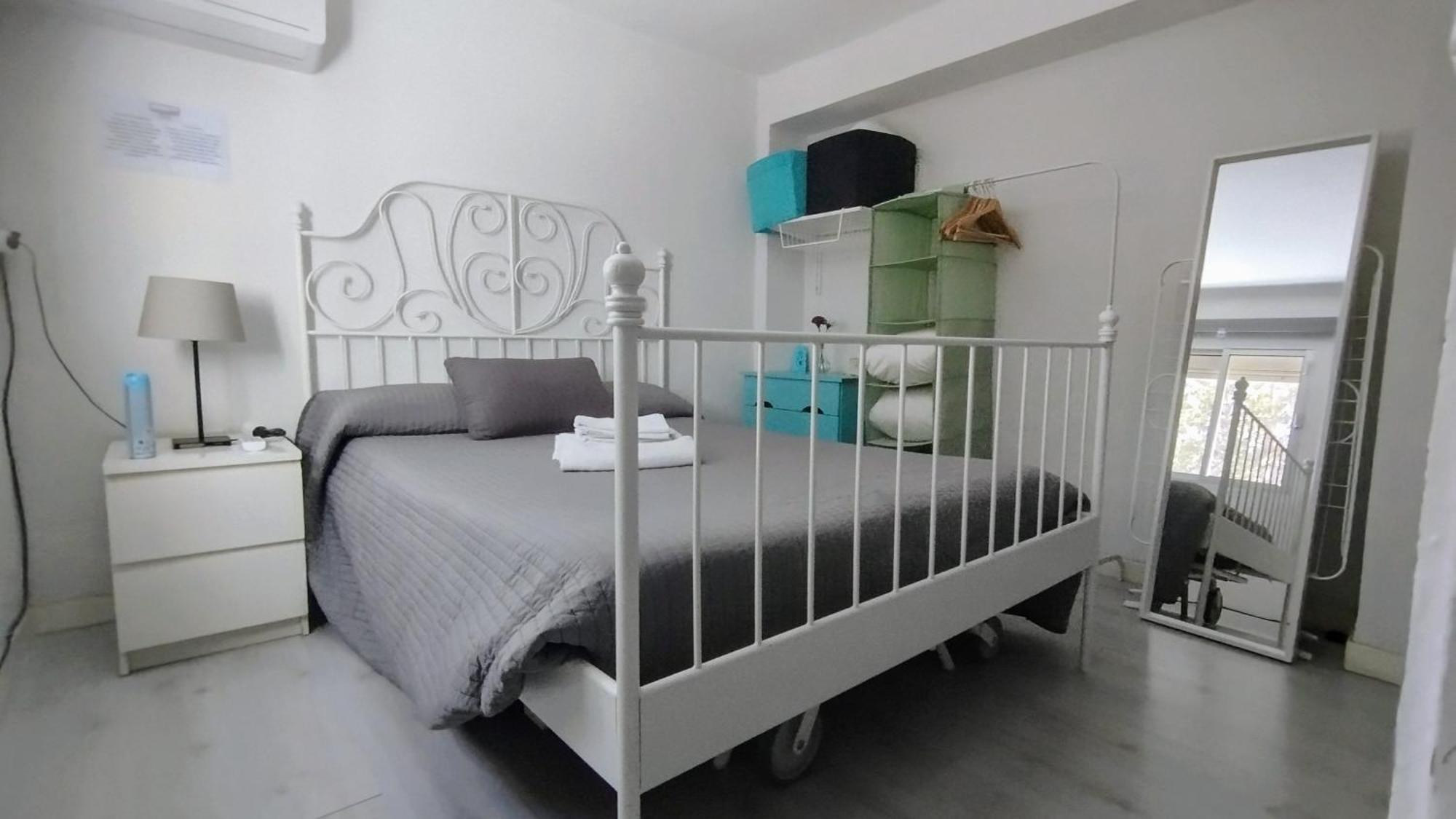 Apartamento 1 Dormitorio Y Salon Con Sofa Cama Bien Comunicado Con El Centro إشبيلية المظهر الخارجي الصورة
